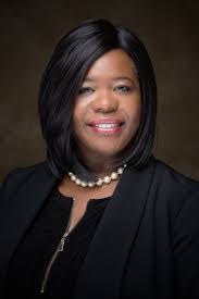 Dionne Hall's Instagram, Twitter & Facebook