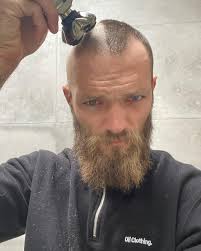 DIY head shave this year for the Brownlow. Thanks to @shavershopau for  getting me sorted with the Skull Shaver Pitbull Head Shaver....90 seconds  and done! #shavershop #shavershopau #skullshaver #ad