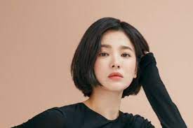 Mungkin anda butuh tampil dengan gaya rambut yang berbeda untuk. Referensi Model Rambut Pendek Wanita 2021