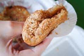 This was where the trains used to pass by, exchanging key tokens with the station the challenge to develop part of tanglin halt into a light industrial estate had yielded positive results. Tanglin Halt Original Peanut Pancake Sold Out By 10am Miss Tam Chiak