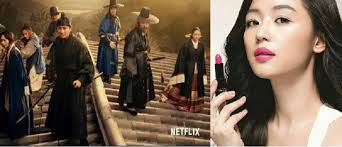 She has received multiple awards, including two grand bell awards for best actress and a daesang (grand prize) for television at the baeksang art awards. Kingdom Season 3 Jun Ji Hyun Starring In Special Prequel Of Horror Drama Netflix Reacts
