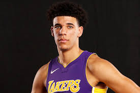 The ucla bruins star was a consensus after his freshman season ended, ball declared himself eligible for the 2017 nba draft. Fuller House Season 3 To Feature Lakers Rookie Lonzo Ball Ew Com