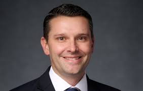 Derrick Porter's Instagram, Twitter & Facebook