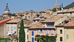 Nyons The Village Drome Dept Rhone Alpes Region France Www Avignon Et Provence Com Drome Provencale Rhones Alpes Rhone
