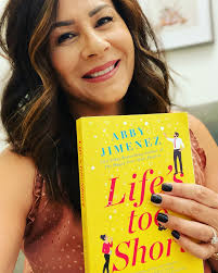 💃🏽 𝐓𝐡𝐞 𝐅𝐚𝐯𝐨𝐫𝐢𝐭𝐞𝐬 🕺🏻 I'm betting this one will be all over  Bookstagram in 2025!! What a phenomenal book!! If you loved Carrie Soto is  Back or Daisy Jones and the Six,