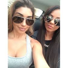 Ella Paige (@EllaPaigeGirl)