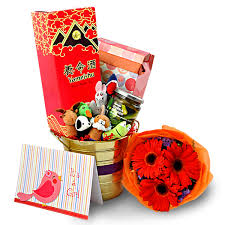 Whether you're shopping for a baby shower or need a few ideas for your baby registry, try one of these gifts for new parents that will make parenthood easier. Baby Shower Gifts For Mom Malaysia Premium Online Florist In Malaysia Florygift Deliver Flowers Gifts