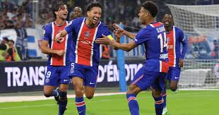 Le PSG jubile, l'OM s'enfonce — Eurosport