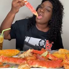 Eating Pretty On Instagram King Crab Legs Click The Link In The Bio For The Full Video Crablegs Foodie Kingcrabs Eat Asmr Mukbang Mukbangseafood