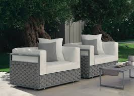 Fauteuil E Createur Italien Pour Terrasse Et Jardin Chez Ksl Living Fauteuil Design Fauteuil Jardin Jardins Gris