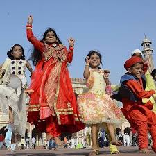 أطفال يحتفلون بعيد الأضحى في الهند الهند عيد الأضحى بي بي سي india adha imtiyaz khan anadolu agency getty images instagram posts instagram india