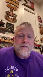 Introduction of new member in online community