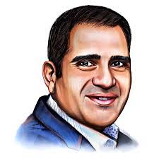 James Farhat's Instagram, Twitter & Facebook