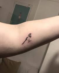 See more ideas about magpie tattoo, tattoos, magpie art. Magpie Tattoo By Naraishi Kawa Tattoogrid Net