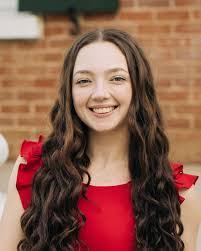 Jeannette Clements's Instagram, Twitter & Facebook