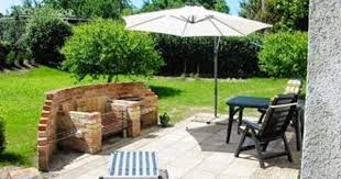 Feuerstelle Mit Grill