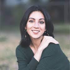 Jan Spell's Instagram, Twitter & Facebook