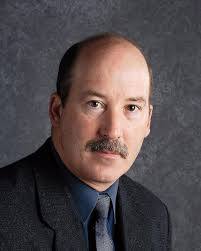 Melvin Bradshaw's Instagram, Twitter & Facebook