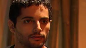 The story begins in 1995 as santiago díaz herrera is hurt while fencing with his best friend marco lombardo. Capitulo 03 Montecristo Telefe Com