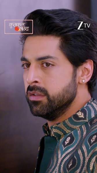 Prarthana ki baaton ka ab kya asar hoga Raunak par? , Dekhiye #KumkumBhagya har roz, raat 9:15 baje, sirf #ZeeTV par. , #Raunak #Prarthana #ZeeOnTheGoReels #AapkaApnaZeeTV , @pranalirathodofficial, ...
