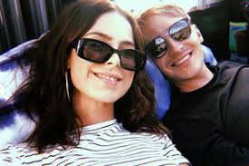 She grabbed the attention of music lovers all over europe when she won the 'eurovision song contest,' in which she represented germany. Lena Meyer Landrut Partner Nicht Im Bett Aber Auf Dem Papier P482446
