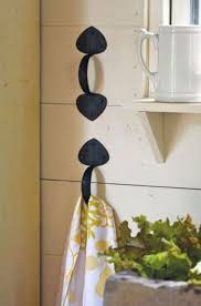 Diy gimme some sugar dish towel tutorial from persia lou 21 Kitchen Towels And Towel Holder Ideas Towel Holder Kitchen Towels Towel
