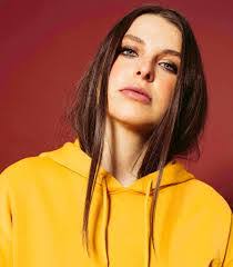 Sasha Brown's Instagram, Twitter & Facebook