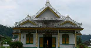 533 x 400 â· 66 kb â· jpeg credited to: 2 Rumah Adat Khas Kalimantan Timur Borneo Id
