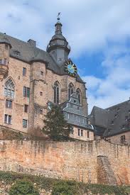 It lies on the lahn river north of frankfurt am main. Foodblogger Genussreise Durch Meine Heimatstadt Marburg Moey S Kitchen Foodblog