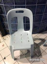Sourcing guide for used plastic chair moulds: Garage Sale 2nd Hand White Plastic Chairs 8each Left 25 Home Garden Stuff For Sale In Belait Bruneida Com Mobile 34011 View All Photos