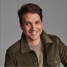 Actor and Director #RalphMacchio (best known for playing Daniel LaRusso in  the Karate Kid films) is getting his own Hollywood Walk of Fame star!  #CinemaOnlineMY #HollywoodWalkOfFame 📷 Ralph Macchio's Facebook page