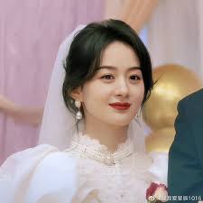 Sắc vóc của Triệu Lệ Dĩnh trong bộ váy cưới, bảo sao Phùng Thiệu Phong  không muốn tổ chức đám cưới