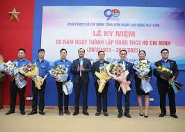 Phát biểu tại buổi lễ, đồng chí chẩu văn lâm, bí. X8pfcmg98i4q M