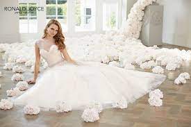 31 affordable high street wedding dresses for the stylish yet thrifty bride. Bridal Italia Home