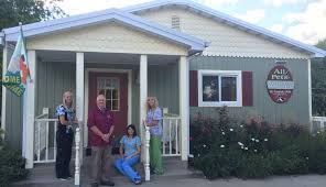 Petcare hospital is a multipurpose veterinary clinic primarily treating cats and dogs. All Pets Veterinary Hospital Is Your Veterinarian In Grinnell