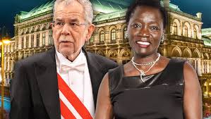 Barack obama‏подлинная учетная запись @barackobama 8 мая. Opernball 2019 Van Der Bellen Kommt Mit Barack Obamas Schwester Krone At