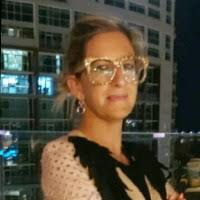 1300+ "Paula Pinheiro" profiles