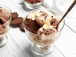 Learn how to make it with or without an ice cream maker whether you're licking homemade ice cream from a waffle cone or spooning brand name ice cream out of get interesting ideas, easy to make homemade ice cream recipes, learn. 4 Easy Ice Cream Recipes You Can Make Without An Ice Cream Maker For The Ultimate Summer Treat Vogue India