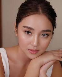 A beautiful distraction from all of this.