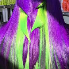 Violet And Neon Green Hair Hair Colors Ideas Groen Haar Haarverf Haar