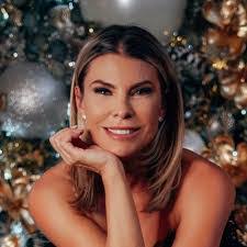 Laurie Middleton's Instagram, Twitter & Facebook