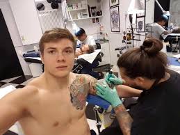 Marvin vettori, with official sherdog mixed martial arts stats, photos, videos, and more for the middleweight fighter from italy. Vertigo Tattoo Marvin Is In The House Lorenzo Casarin Facebook