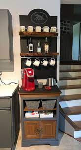 Incredible coffee station ideas for your home 1. Unique Coffee Bar Ideas For Kitchen Coffee Bar Ideas For Small Spaces Coffeebar Coffeebardesign Coffeestation Coffe Kuche Mit Theke Diy Hausbar Hausbar