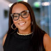 Alisha Hartman's Instagram, Twitter & Facebook