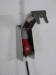 Die ausgezeichnetesten abschließbare steckdosen analysiert. Lock Ee Steckdosensafe Cee Steckdose Abschliessbar Elektroauto Ladekabel Ladestation Steckdosentresor Ladedose Ladesteckdose Cee Cee Aufladen Laden Wallbox Abschliessen E Auto Stellplatz Tiefgarage Ladeplatz