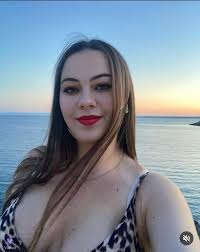 Hello my destiny helper hope you locate me please 🙏 I no that your not  rich but your heart is richest by the almighty leave long whenever you're  .Hope to find you.