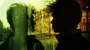 Krzysztof kieslowski movies and tv shows. An Artist S Transformation Krzysztof Kieslowski S Dekalog In The Age Of Binge Watching On Notebook Mubi