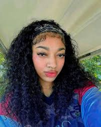 American basketball player for Chicago Sky