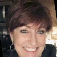 8 "Caroline Arenas" profiles