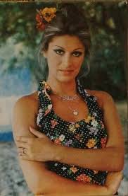 Gulsenbubikoglu 70s Vintage Vintagestyle Actress Icon Beauty Fashion 70sfashion Famous Fashion Beautiful Outfits Actresses